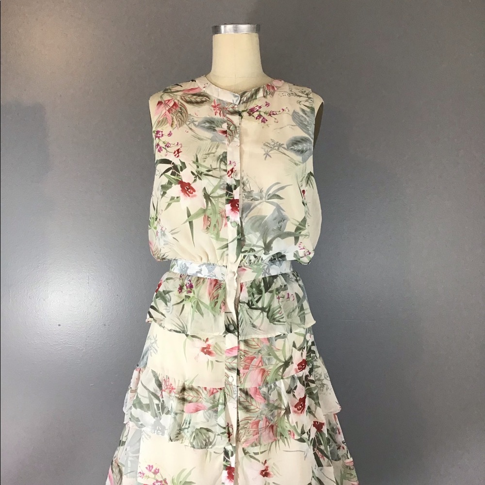 NWT Chelsea and violet Floral ruffle dress